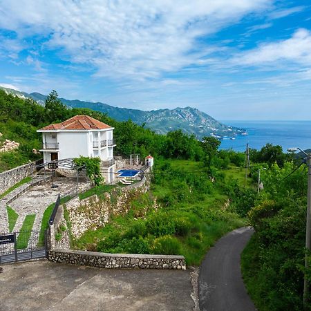 Villa Tranquila Budva Luaran gambar