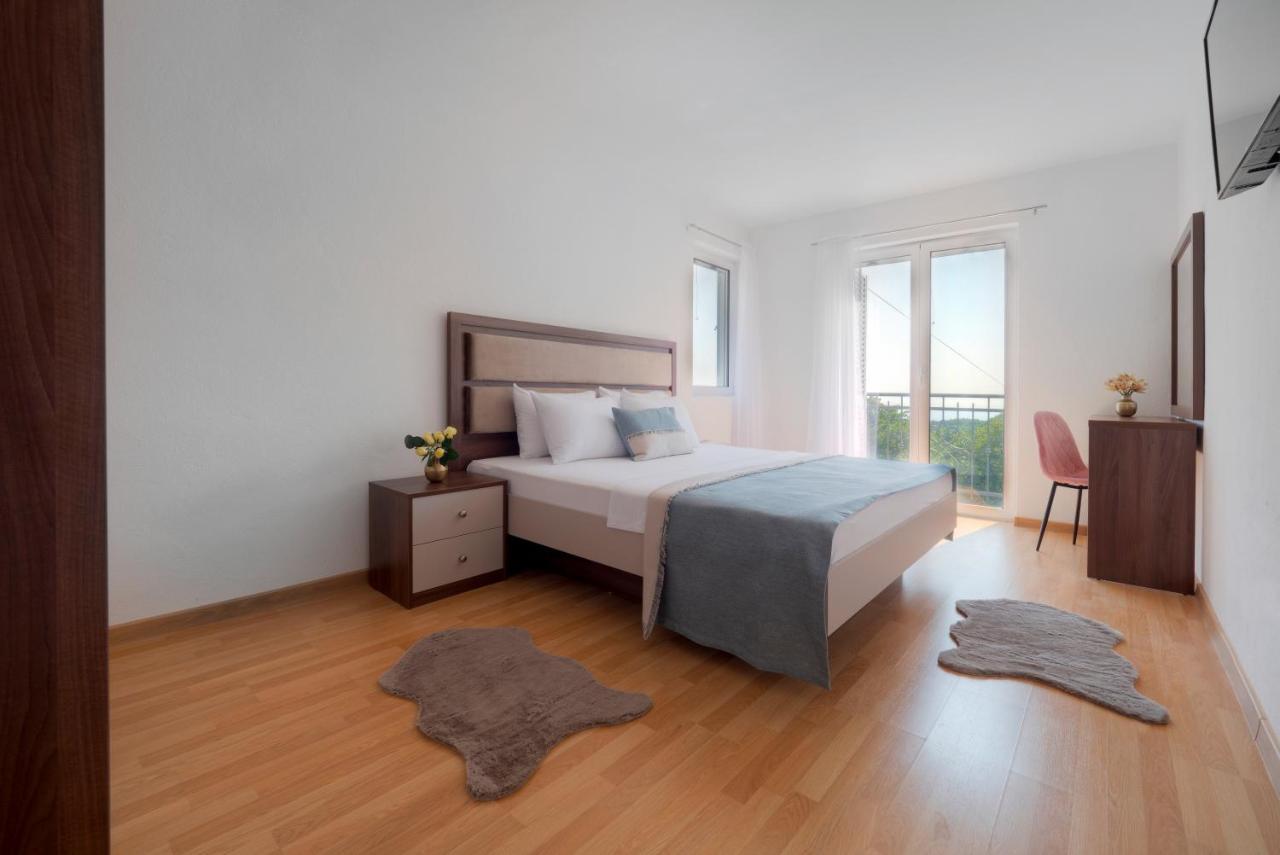 Villa Tranquila Budva Luaran gambar