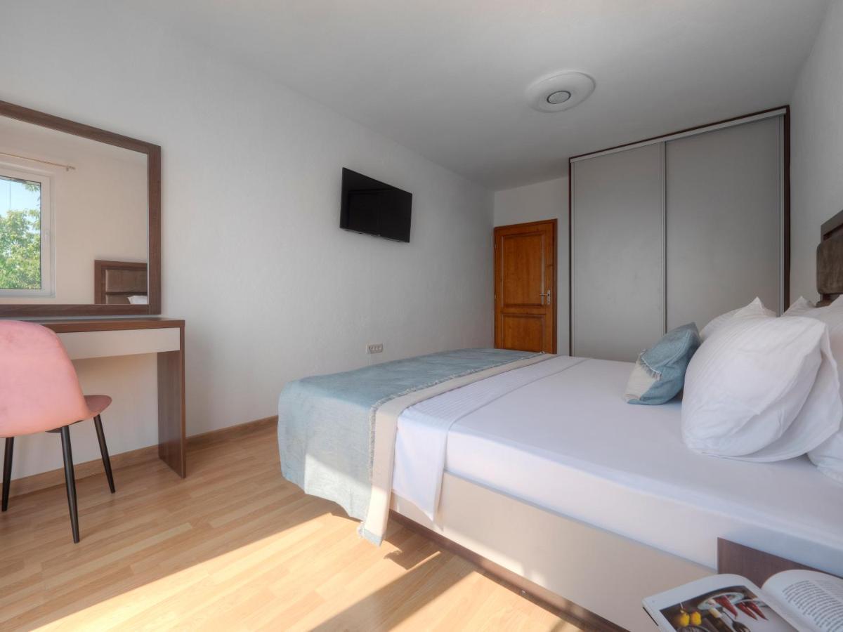Villa Tranquila Budva Luaran gambar