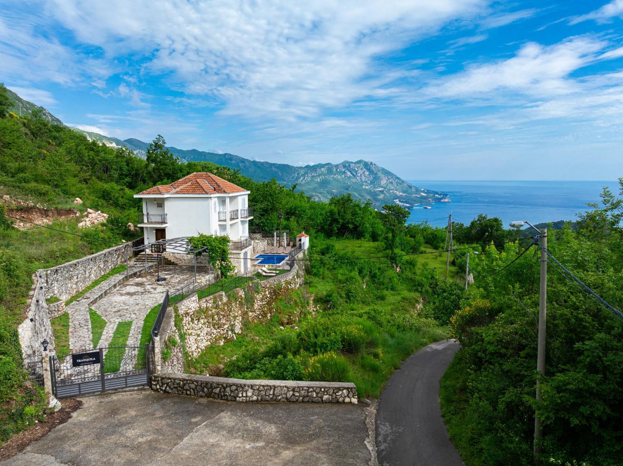 Villa Tranquila Budva Luaran gambar