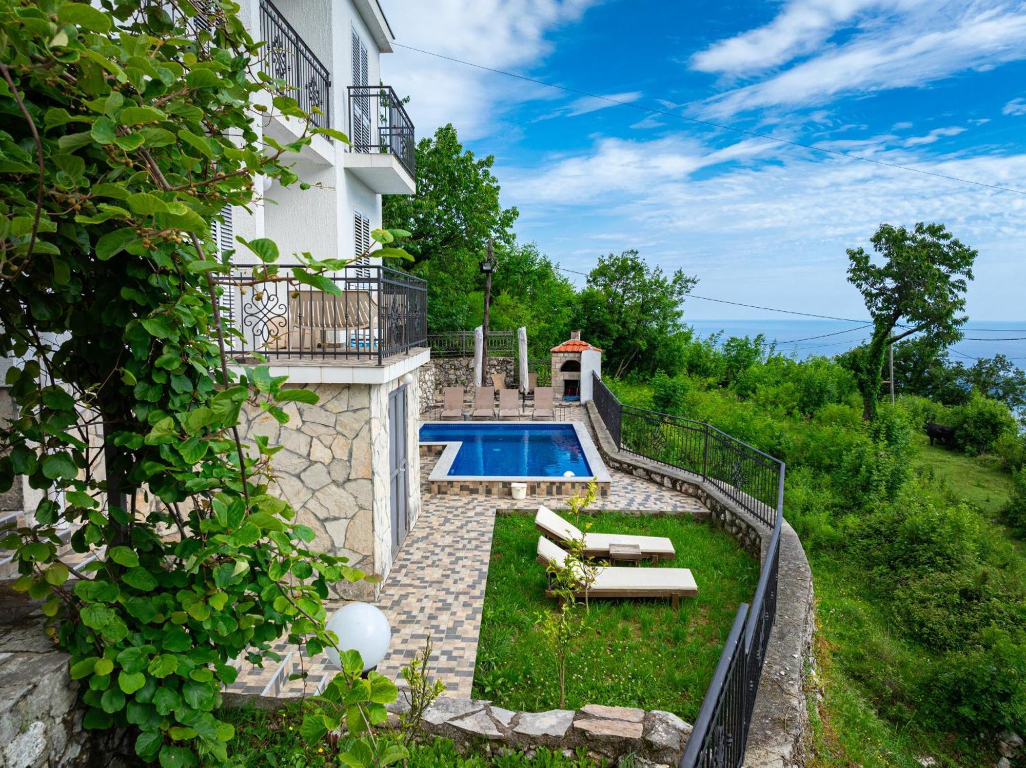 Villa Tranquila Budva Luaran gambar