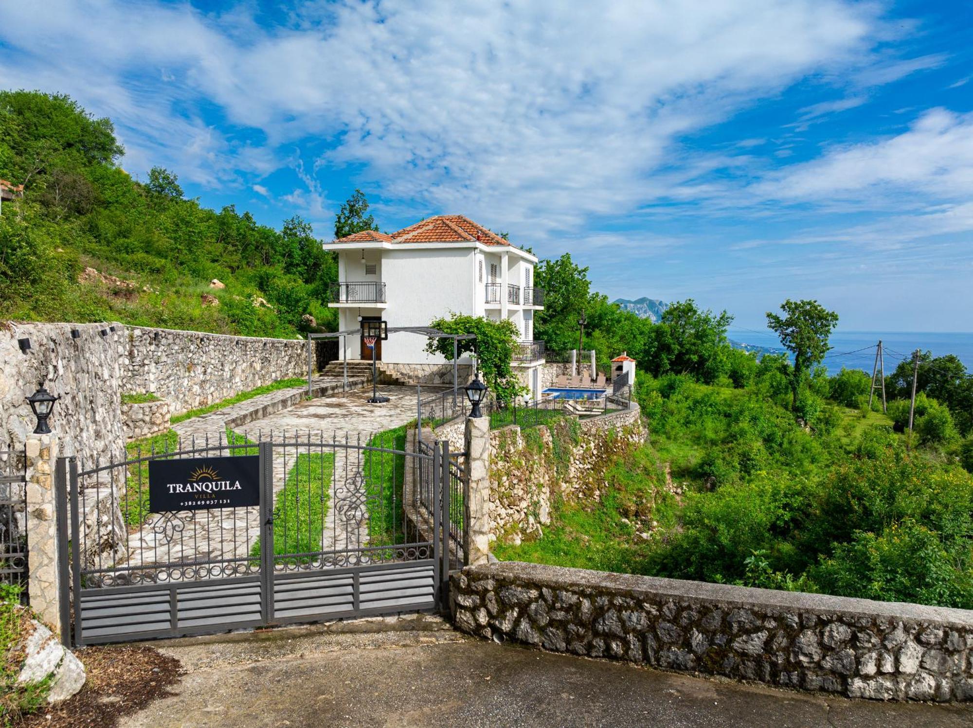 Villa Tranquila Budva Luaran gambar